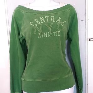 2/$10 Old navy green off the shoulder top, sz L